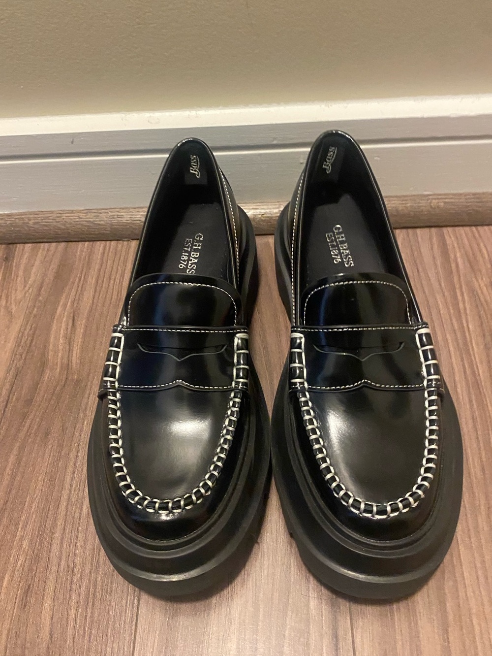 G.H.BASS Platform Lug Classic Loafer 7.5 - Picture 4 of 13